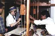 Rosalyn Carter con Macario, un tejedor oaxaqueño